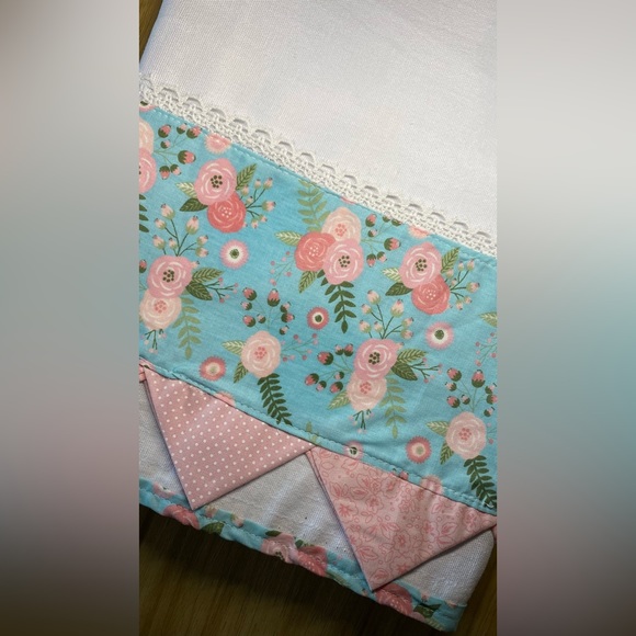 Spring Rose - Handmade tea towel (100% Cotton) - Picture 2 of 2